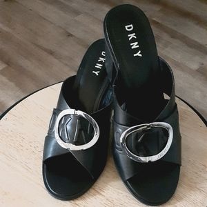 Black DKNY Slide Sandal, size 8 1/2